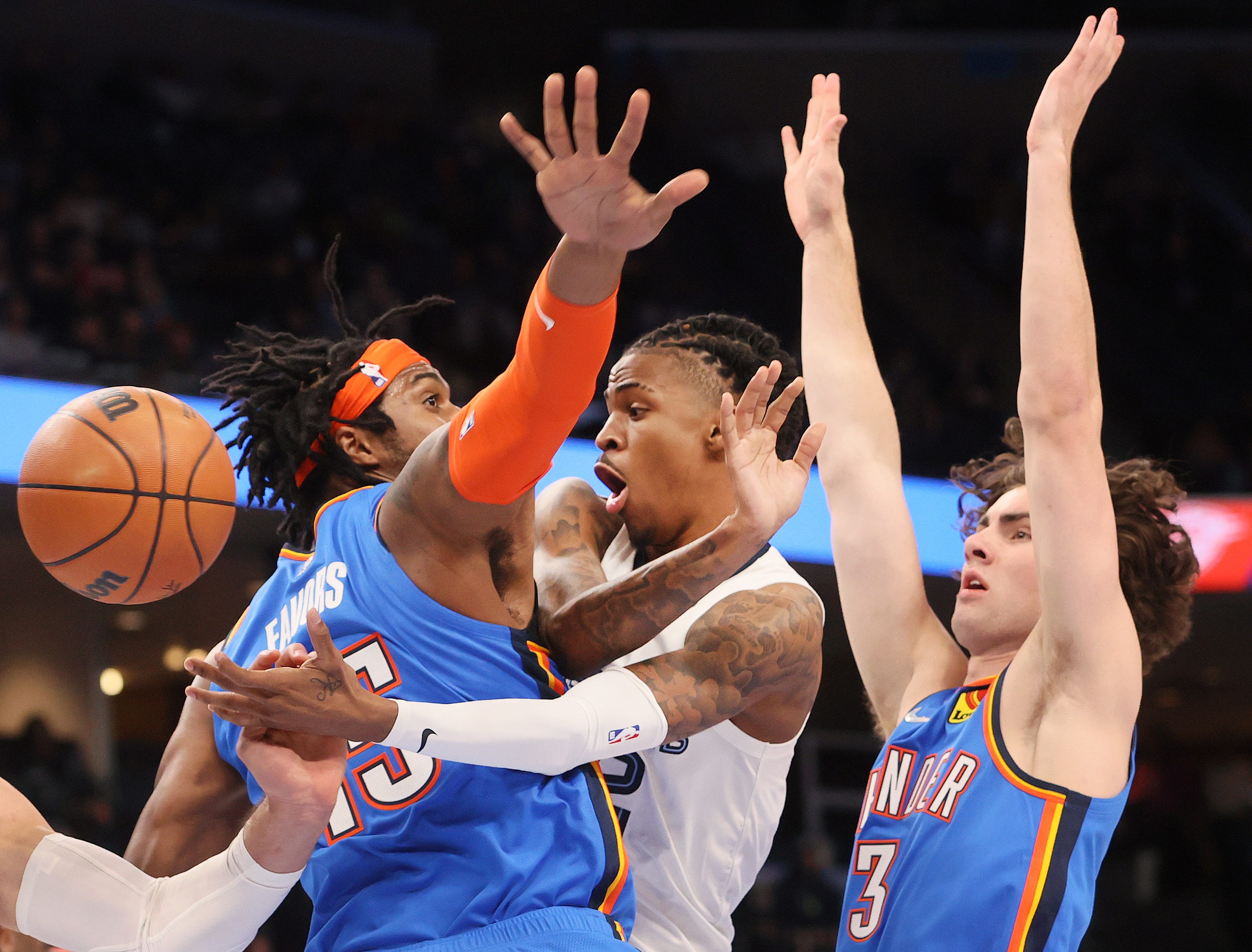 3377体育-今晚突围战来临，孟菲斯灰熊围绕西甲刷新队史纪录，引发热议，控场能力受关注的简单介绍